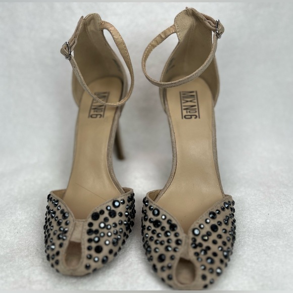 Mix No 6, suede peep toe with black jewels. - Picture 5 of 5